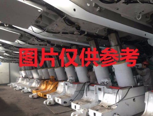 郑煤机ZYT12000/20/40D端头支架