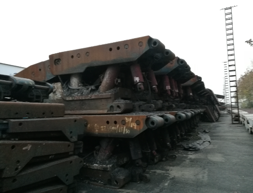 ZZ6400/18/38液压支架
