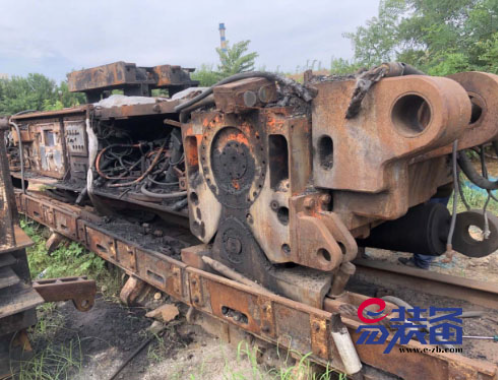 双滚筒采煤机7LS6-LWS645