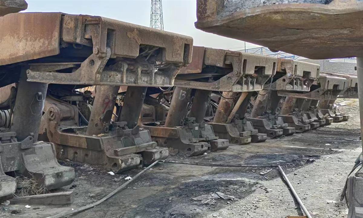 2156.jpg